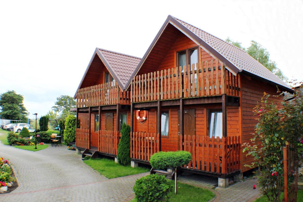 Two-Bedroom House,1425672558:JPEG