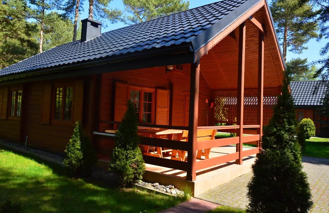 Domki Pod Wydmami 40m od plaży-1