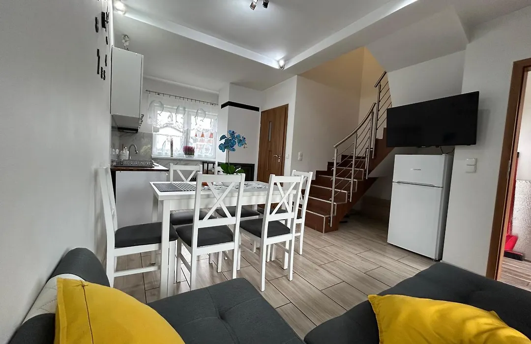 Delfinek - Domki Apartamenty-1