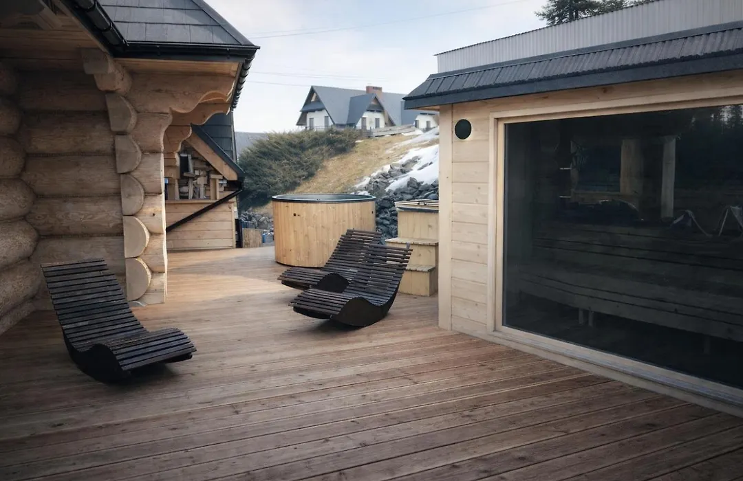 Domek Góralski Niedźwiedzia Gawra&Sauna, Balia by RentiloPL-1