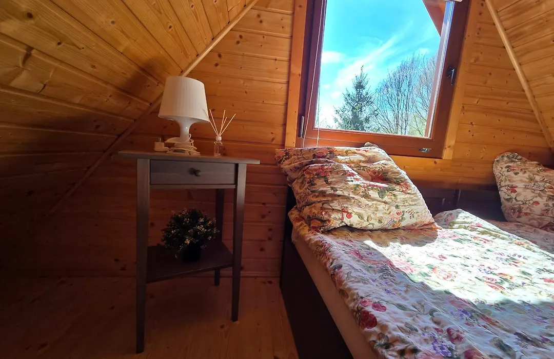 Domki Letniskowe nad Jeziorem Leśniańskim-1