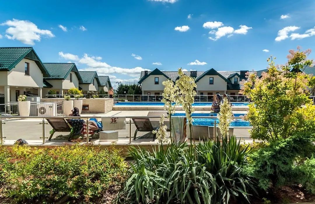 Domki Apartamentowe Fulay-1