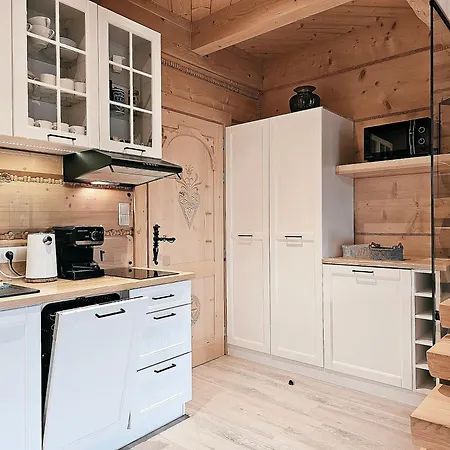 Domek Góralski Niedźwiedzia Gawra&Sauna, Balia by RentiloPL-2