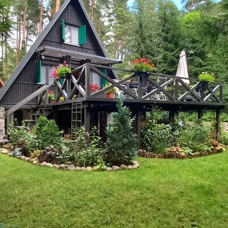 Domek letniskowy nad jeziorem, Mazury-2