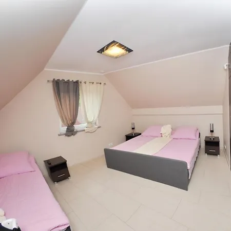 Ferienhaus Holiday Home Domki Raj-3