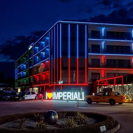 Imperiall Resort&Medispa-Domki Premium-2