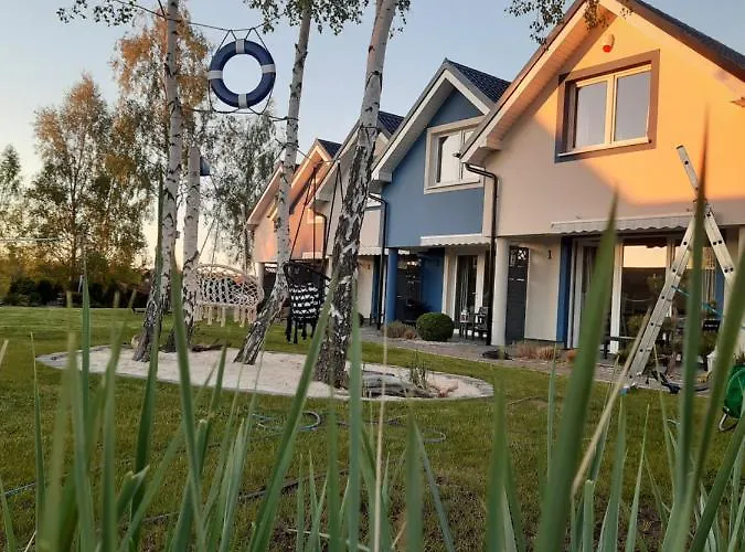 Domki Kapitańskie Lubiatowo