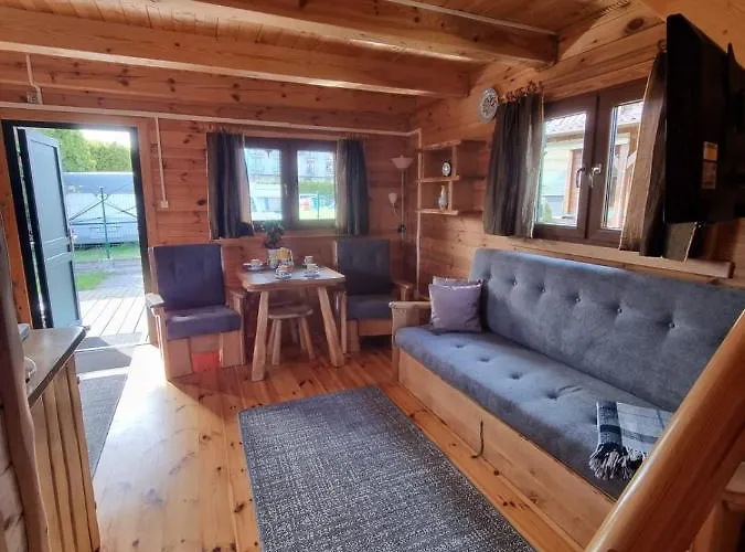 Willa Domki Letniskowe Colorado Karwia