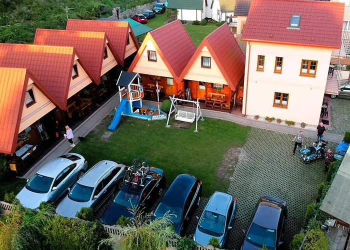 Domki Letniskowe Neptun Chłopy