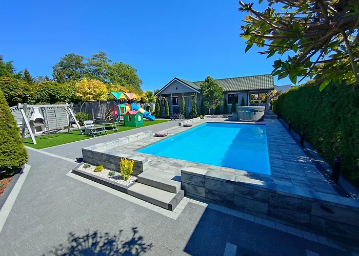 Domki Letniskowe Bursztynek Dąbki