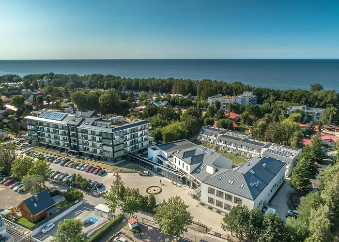 Imperiall Resort&Medispa-Domki Premium Sianożęty