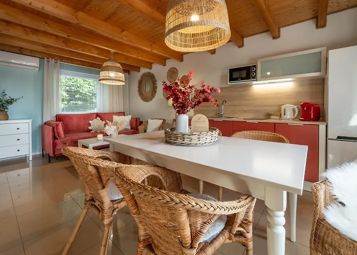 Laura - domki z sauną nad morzem Jastrzębia Góra