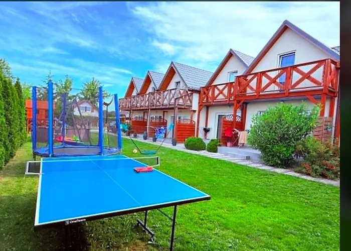 Domki wczasowe Anna - dom wakacyjny na wyłączność 75 m2 Mielenko