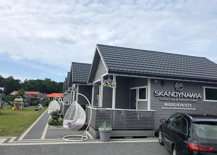 Domki Apartamentowe Skandynawia z Basenem Dąbki